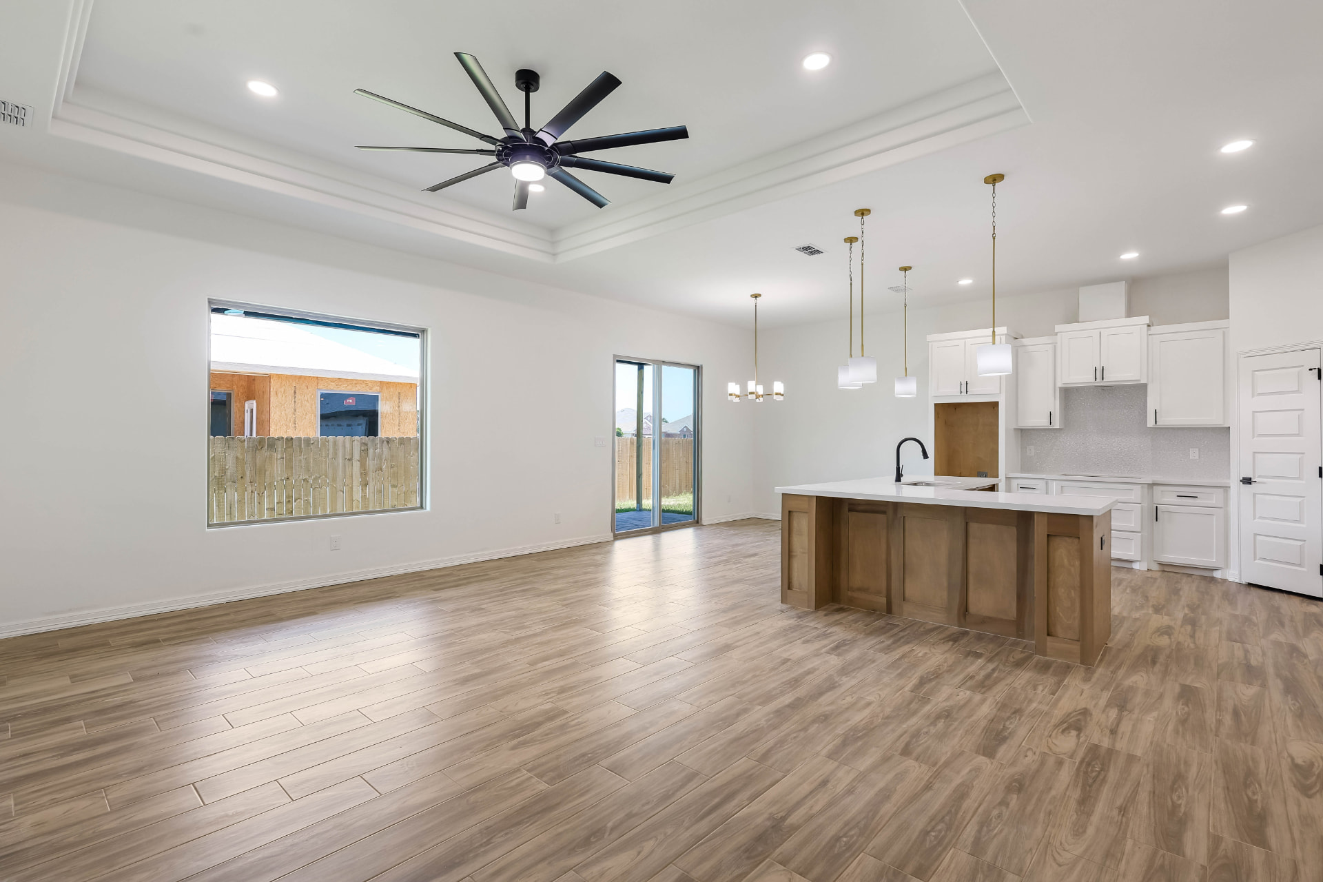 Open living · tray ceiling